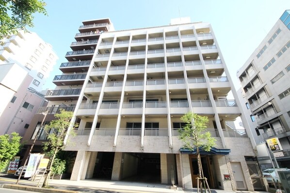 ハイフラットワンの物件外観写真